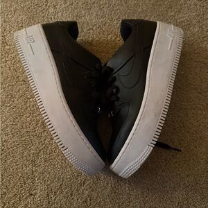 Nike Air Force 1 Sage Low Women's Size 8 Sneakers Shoes Black White AR5339-002